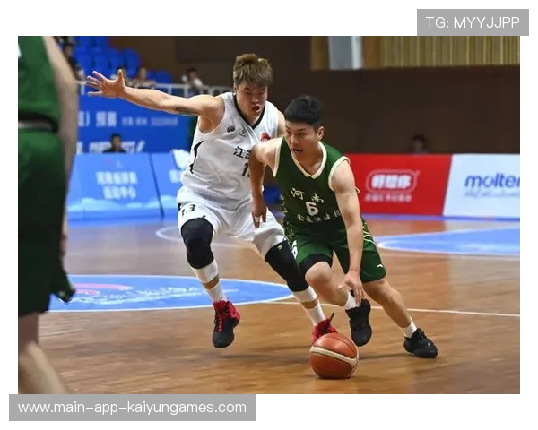 中国篮球的底蕴正在积蓄力量，中国的篮球氛围