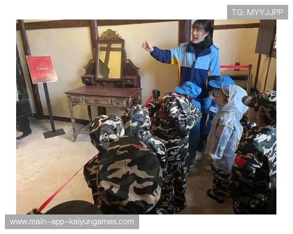 女教师打学生致歉，却被剥夺职称晋升资格，女教师打学生耳光这对幼小的心灵有多影响